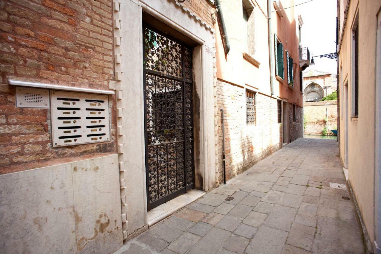 Al Mezzanino, Palazzo Torniello Apartment Veneţia Exterior foto